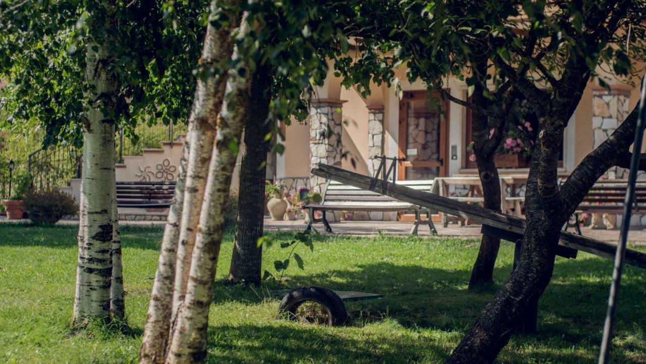 Agriturismo Cupello Cagnano Amiterno Exterior photo